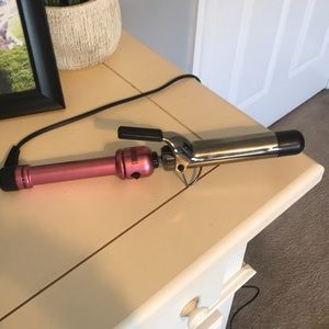 Hot shot tools curling iron